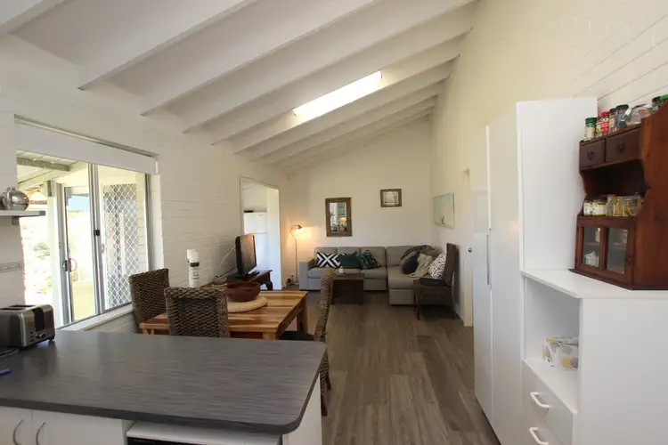 1/115 Panorama Drive, Preston Beach WA 6215
