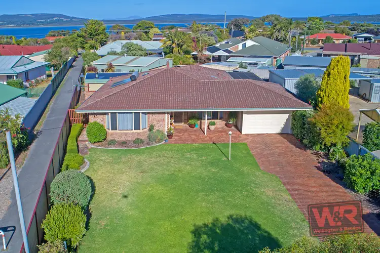 64 Meananger Crescent, Bayonet Head WA 6330