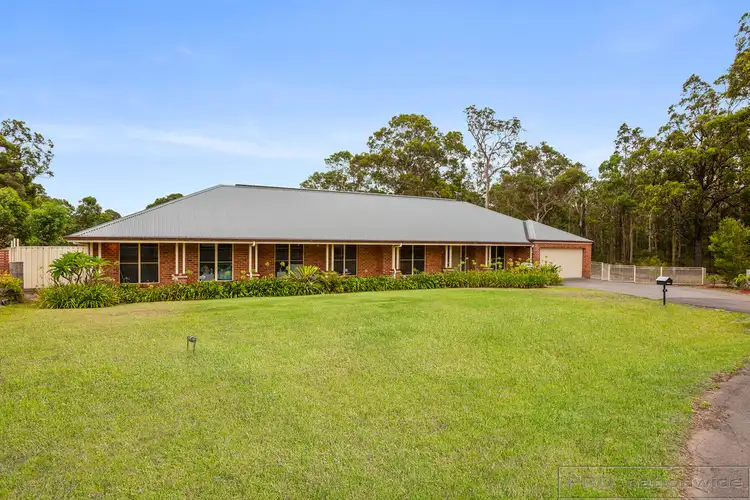 9 Honeyeater Place, Thornton NSW 2322