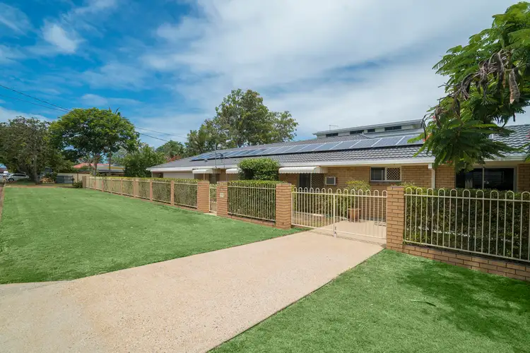 21 Bramble Street, Woody Point QLD 4019