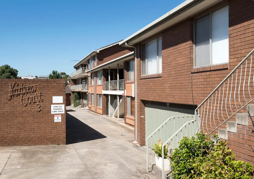 Main view of Homely unit listing, 10/3 Royal Avenue, Essendon North VIC 3041