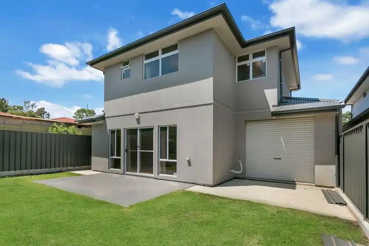4/14 Whinnen Street, St Agnes SA 5097