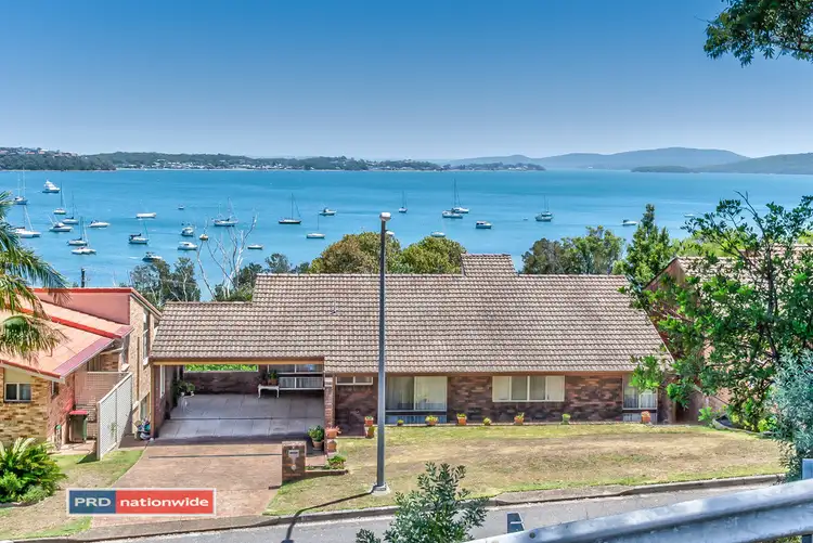 1 Corrie Parade, Corlette NSW 2315