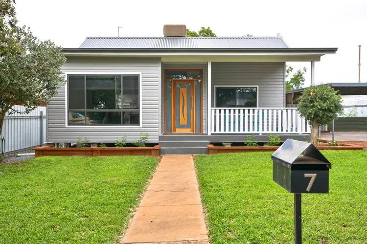 7 Kooba Street, Leeton NSW 2705