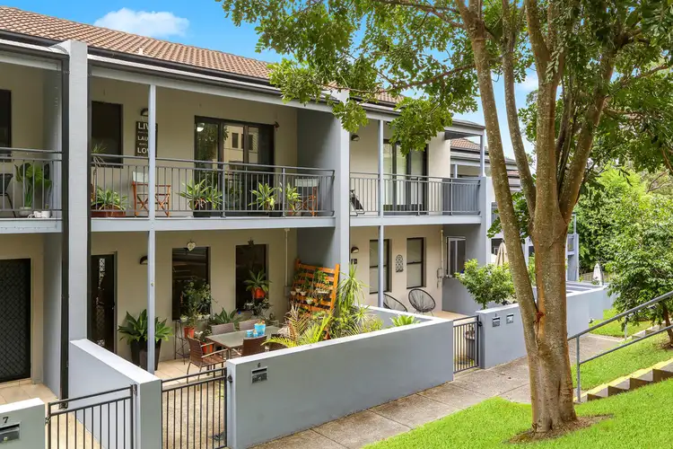 6/7 Broadview Avenue, Gosford NSW 2250