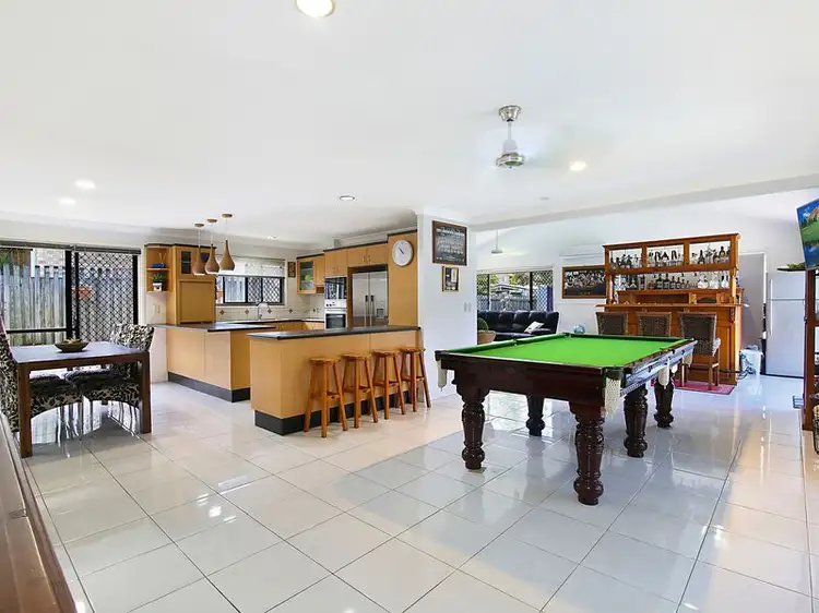 2 Innes Avenue, Molendinar QLD 4214