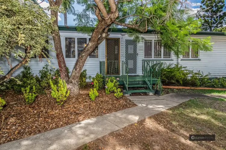 2/367 Cornwall Street, Greenslopes QLD 4120