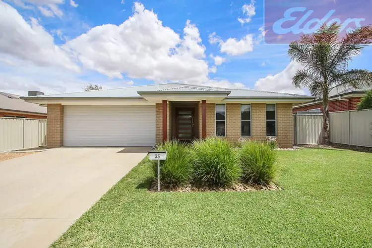 25 Pro Hart Drive, Baranduda VIC 3691
