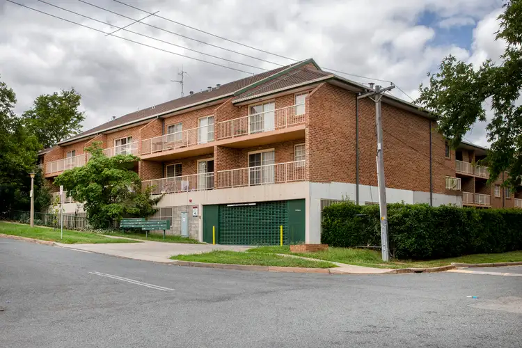 40/1 Waddell Place, Curtin ACT 2605