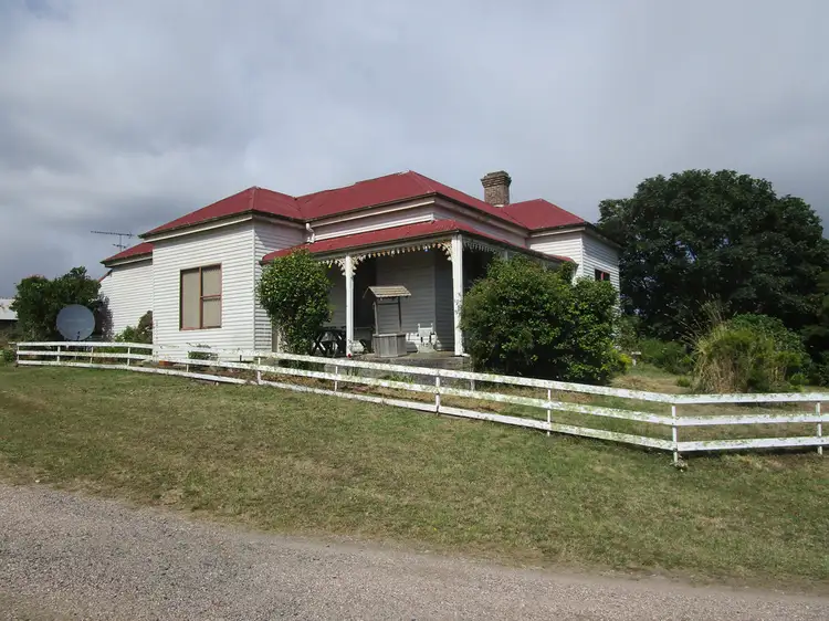Main view of Homely rural property listing, 190 Bridle Track Road, Sheffield TAS 7306