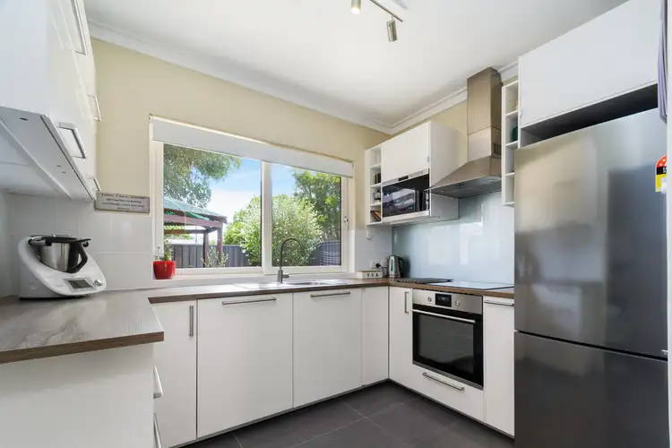 3/2 Susan Street, Maylands WA 6051