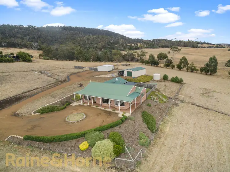 24 Bourbon Avenue, Richmond TAS 7025