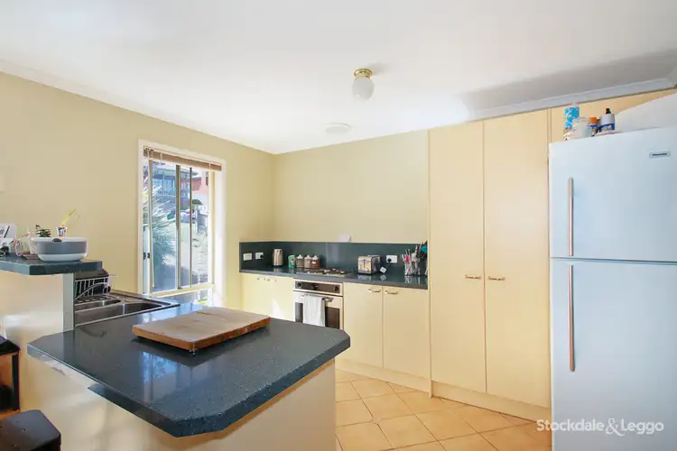 17 Eden Crescent, Leongatha VIC 3953