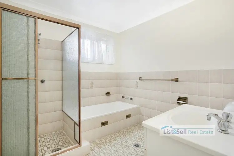Fifth view of Homely villa listing, 5/6 Bensley Road, Macquarie Fields NSW 2564