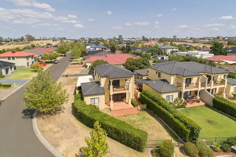 Second view of Homely house listing, 1/17 The Grange, Tamworth NSW 2340