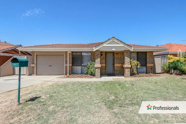 22 Honours Rise, Marangaroo WA 6064