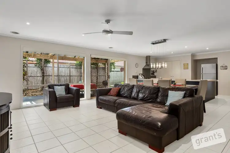 Third view of Homely house listing, 8 Honeyeater Way, Pakenham VIC 3810