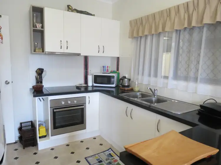 Fourth view of Homely unit listing, 6/81 Miller Street, Urangan QLD 4655