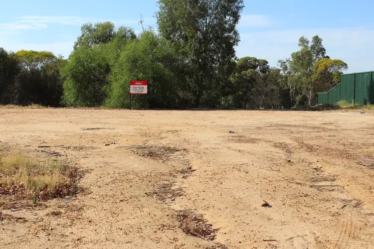 7 (Lot 28) Riverside Outlook, Northam WA 6401