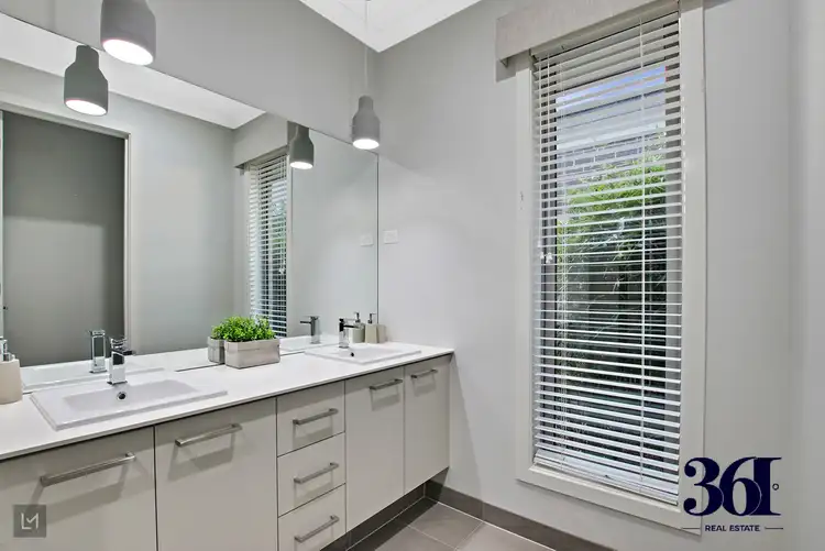 Sixth view of Homely house listing, 3 LEXINGTON DRIVE, Burnside VIC 3023