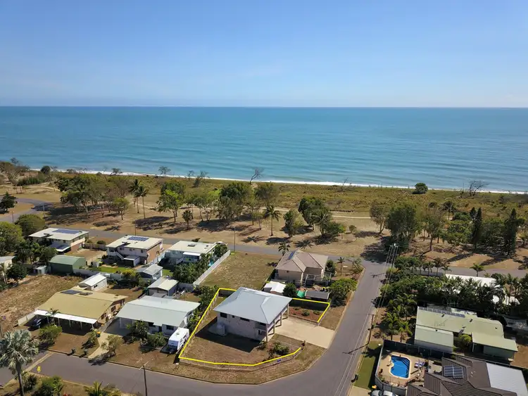 4 Poinciana Court, Moore Park Beach QLD 4670