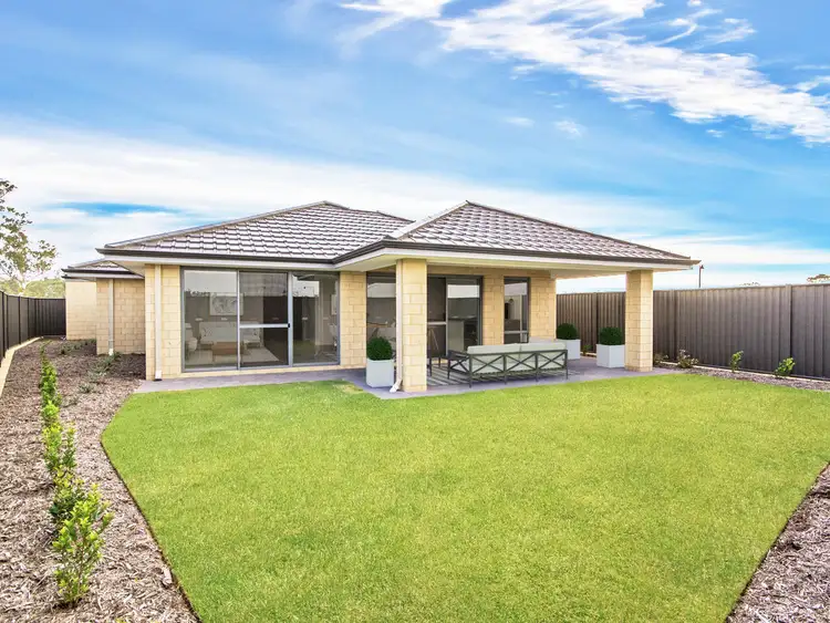 Fifth view of Homely house listing, 2 Amalfi Chase, Baldivis WA 6171