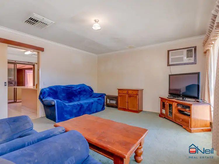 4 Cudal Place