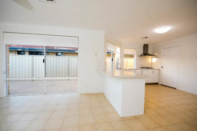 Fifth view of Homely house listing, 42 The Lakes, Jandakot WA 6164