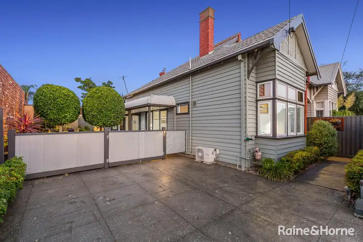 264 Melbourne Road, Newport VIC 3015