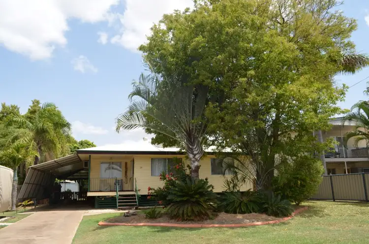 28 Bottletree Avenue, Blackwater QLD 4717