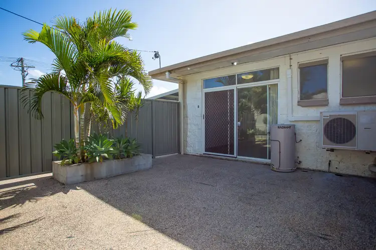 Second view of Homely block of units listing, 1-4/39 Keswick Avenue, Slade Point QLD 4740