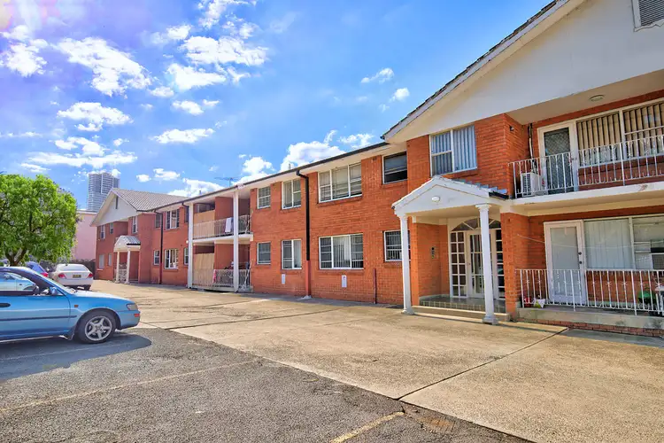 8/34 Alice Street, Harris Park NSW 2150