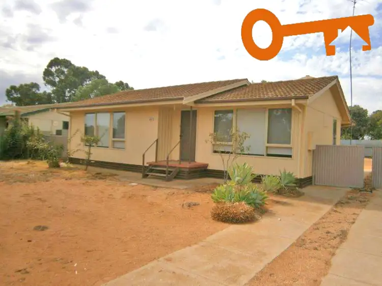 12 Don Elliott Drive, Waikerie SA 5330