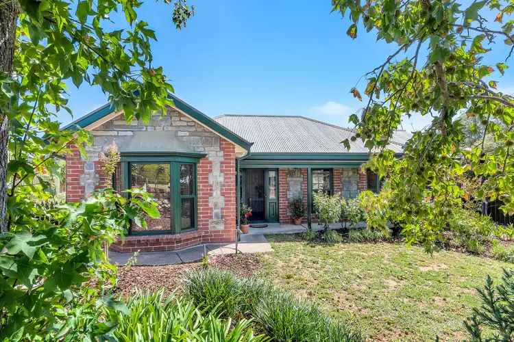 14 Bennett Close, Aberfoyle Park SA 5159