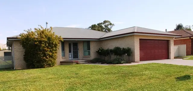 9 Woodside Close, Mudgee NSW 2850