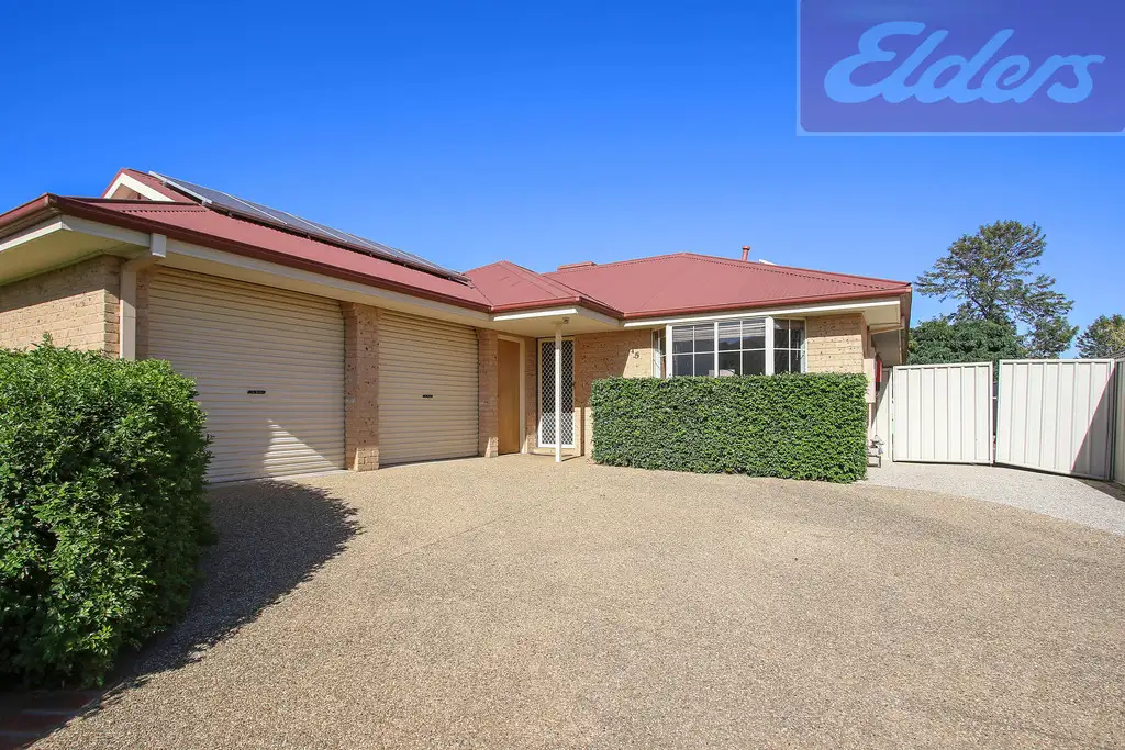 Main view of Homely house listing, 15 Pickering Place, Wodonga VIC 3690