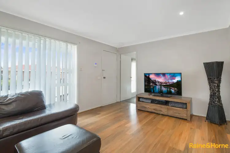 Fifth view of Homely house listing, 18 BILLUNGAH PLACE, Burnside VIC 3023