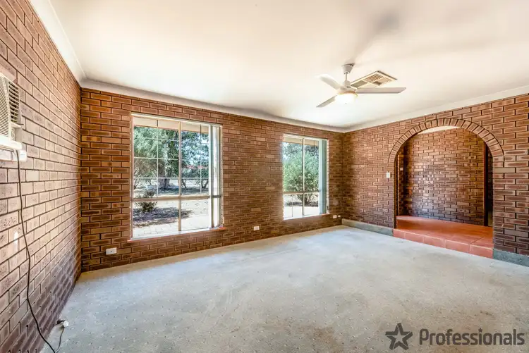 Sixth view of Homely house listing, 2 Levett Road, Walkaway WA 6528