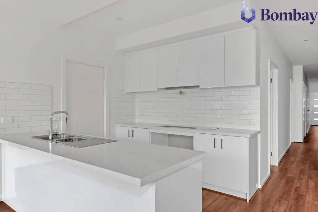 Main view of Homely house listing, 10 Brass Loop, Wollert VIC 3750