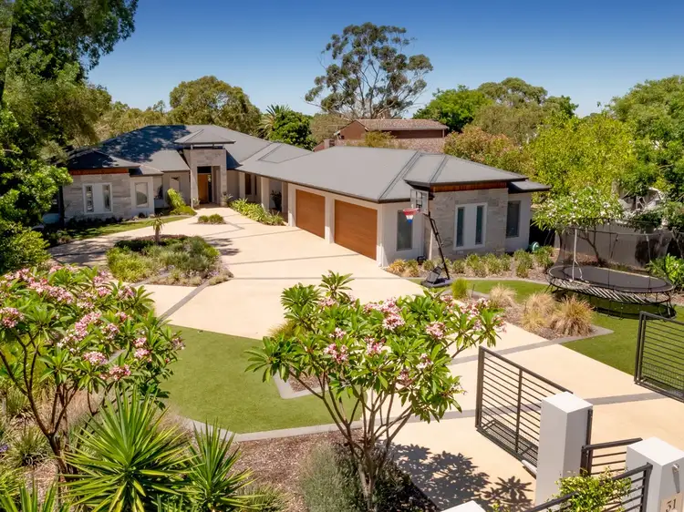 31 Bassendean Pde, Bassendean WA 6054