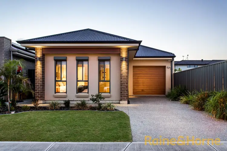 9a Ruby Avenue, Seaton SA 5023