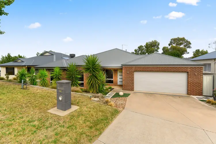 Second view of Homely house listing, 29 Montclair Avenue, Wodonga VIC 3690