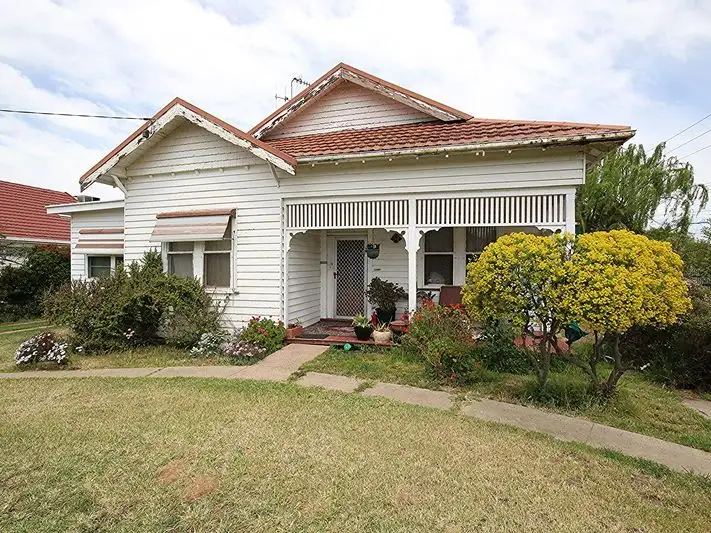 9 Brougham Street, Nhill VIC 3418