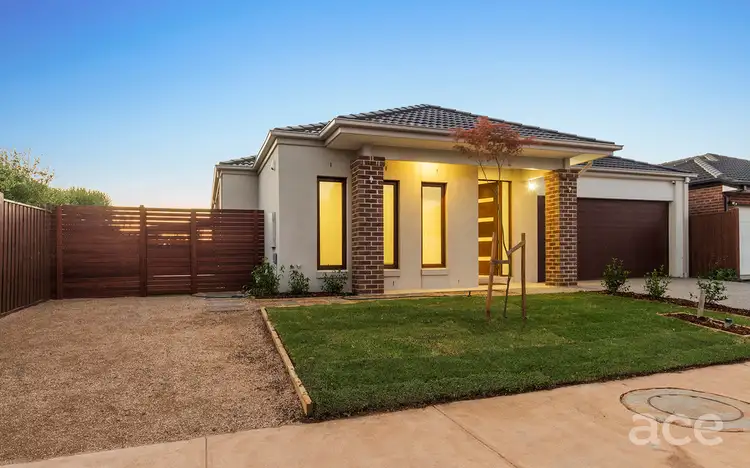 Main view of Homely house listing, 86 Fantail Crescent, Williams Landing VIC 3027