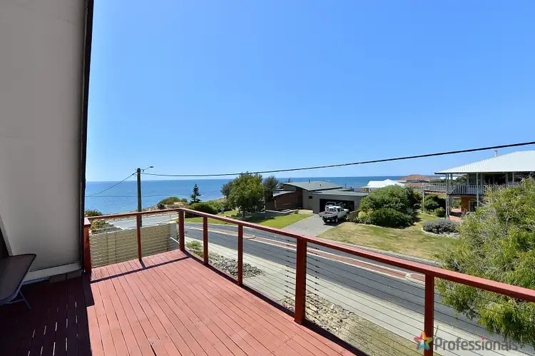 35 Baroy Street, Falcon WA 6210