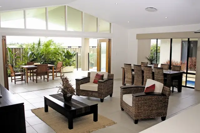 15 Breeze Drive, Bargara QLD 4670