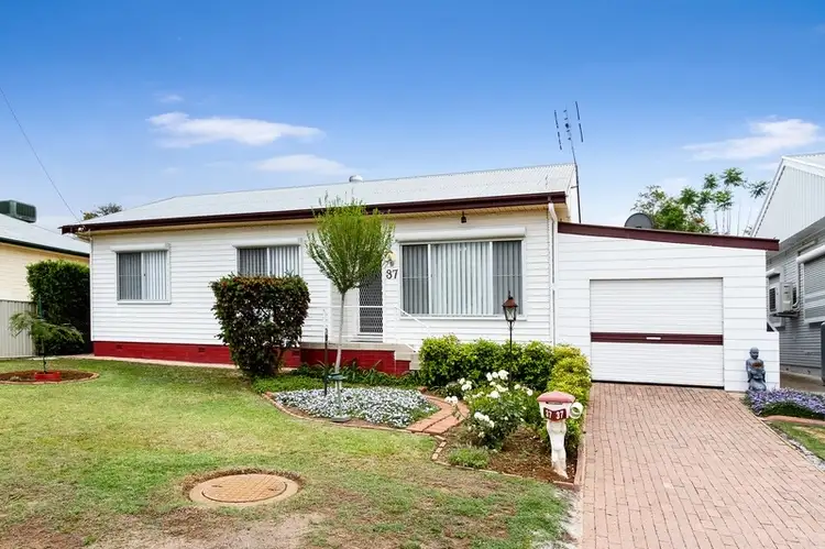 Second view of Homely house listing, 37 Riverview St, Tamworth NSW 2340