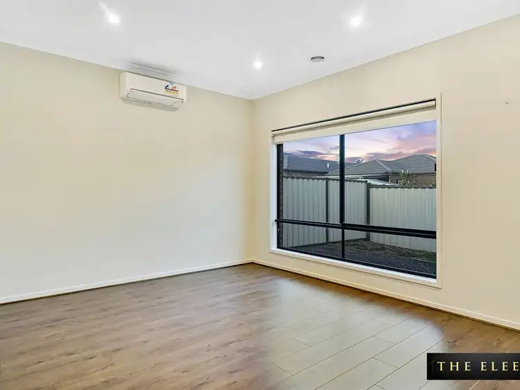 Sixth view of Homely house listing, 8 Starburst Avenue, Truganina VIC 3029