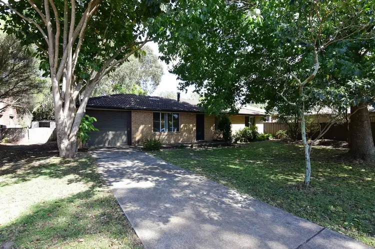 12 Cheltenham Drive, Shoalhaven Heads NSW 2535
