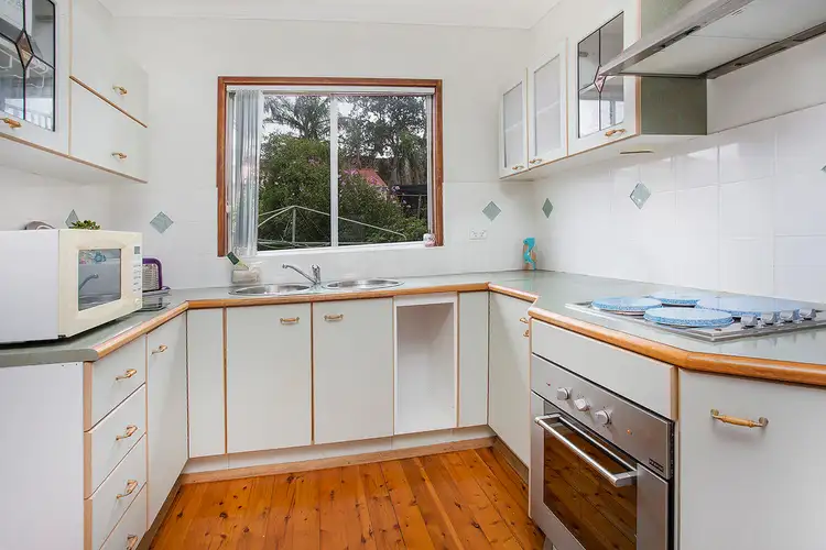 Fifth view of Homely house listing, 31 Eureka Avenue, Kiama Downs NSW 2533